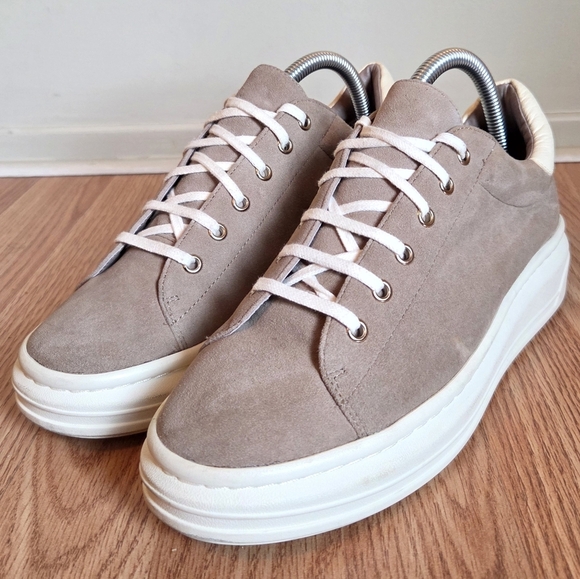 Joie Miriam Suede Leather Low Top Style Rubber Platform Taupe Sneakers Sz EU 39 - Picture 5 of 16